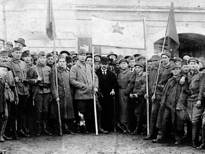 Возглавил республику Бела Кун / Фото: alternathistory.com 