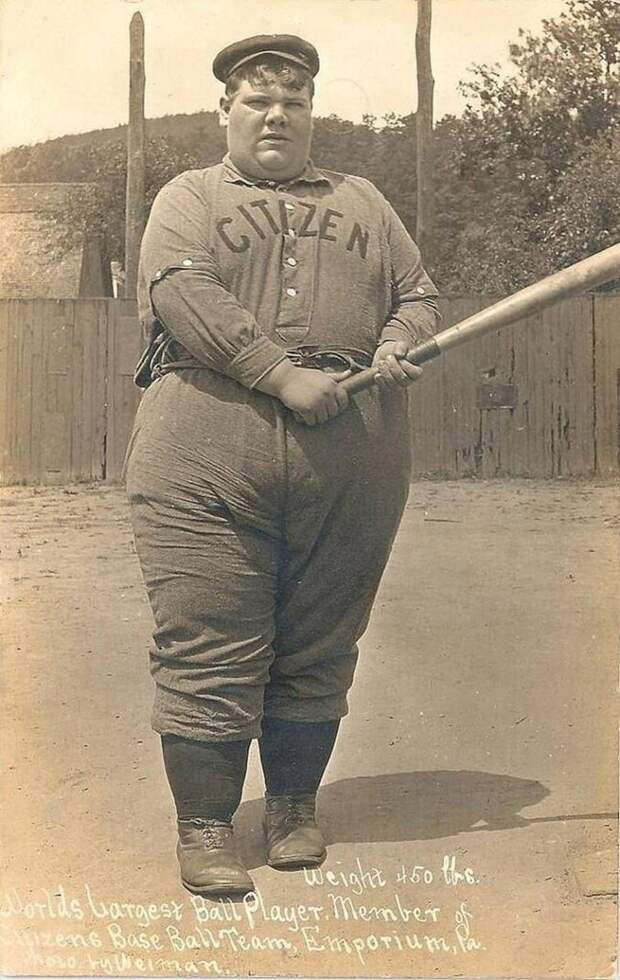 Крупнейший в мире игрок в бейсбол (450 фунтов), 1908 год   история, смотреть, фото