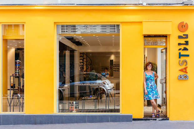 Pascale Cohen Leads Her Optics Shop And A Slice Of The Cultural Life Of The Bastille Neighbourhood