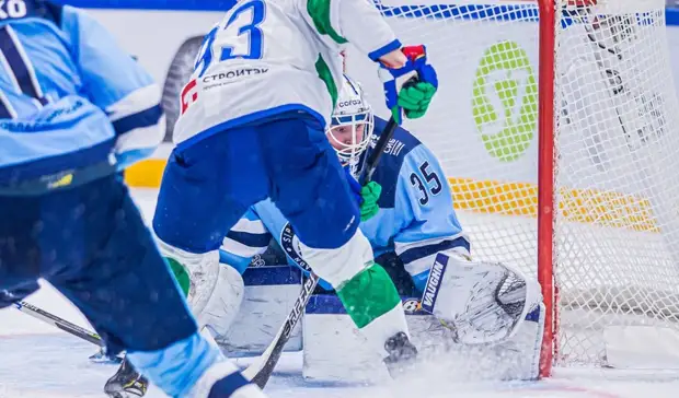 Кадейкин и Шмелев спасли «СЮ» в большинстве. 3-1 после самого нервного матча серии