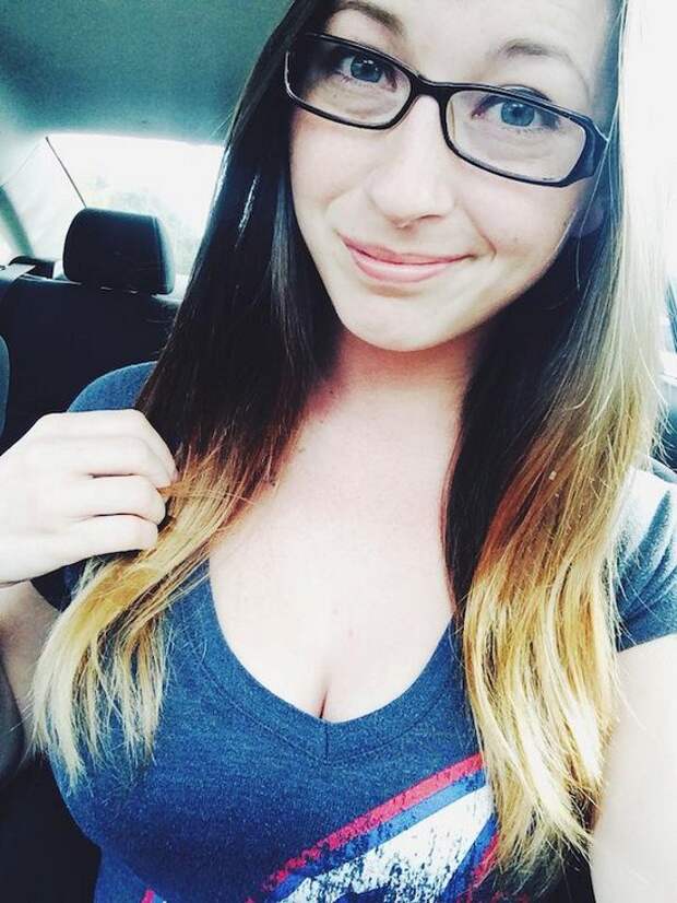 I’m loving the girls with glasses look more and more these days (30 Photos) I’m loving the girls with glasses look more and more these days (30 Photos)