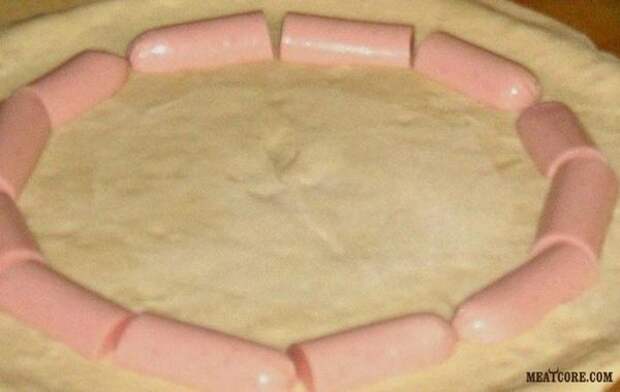 пицца с сосисками