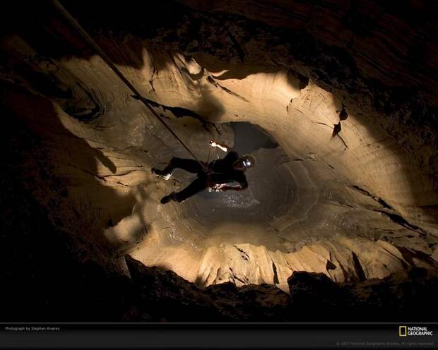 Самая глубокая в мире пещера (24)