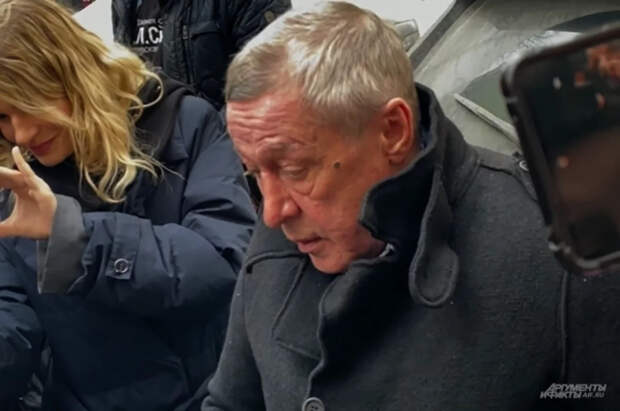 С нар на красную дорожку: Ефремов вернулся к съемкам в кино после тюрьмы