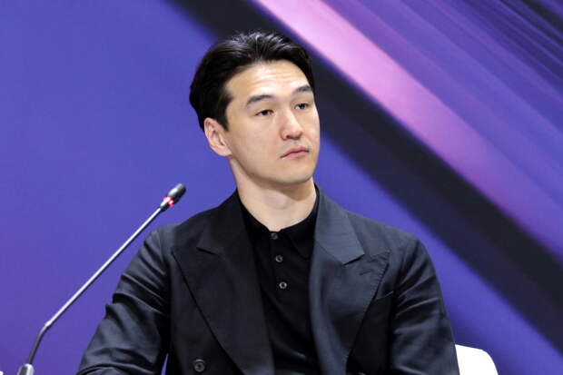 Признанный нежелательным в России комик пошутил про Сабурова