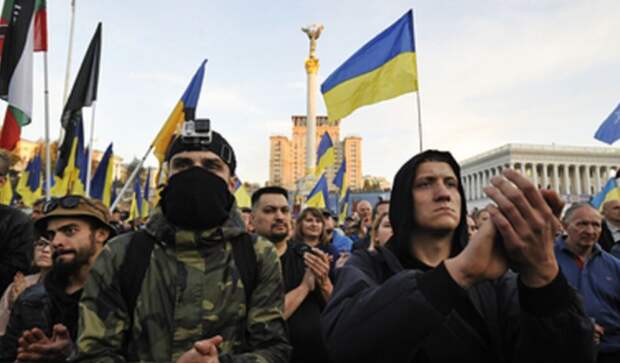 Радикалы начали “прозревать”: Украину сравнили с алкоголиком, который не может бросить пить