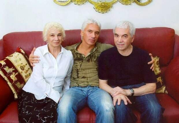 Как сейчас живёт семья Дмитрия Хворостовского спустя 2 года после его ухода