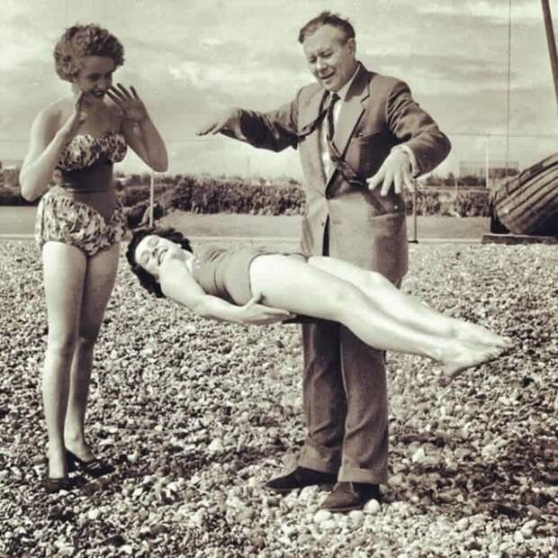 фокусник, женщина, трюк