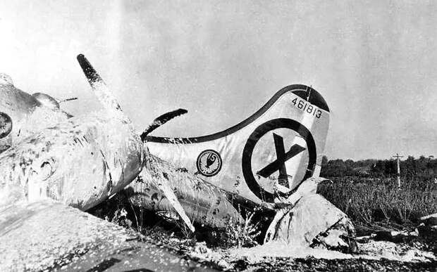 Обломки сбитого в Корее B-29. Фото © Общественное достояние