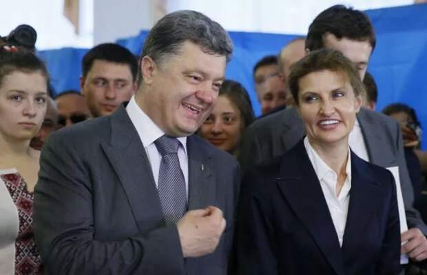 Реакция ЕС на отказ Порошенко возвращать России долг В ЕС отреагировали на отказ Порошенко выплачивать долг России