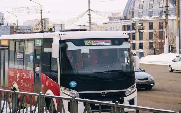 Стала известна причина нехватки машин на 99-м маршруте