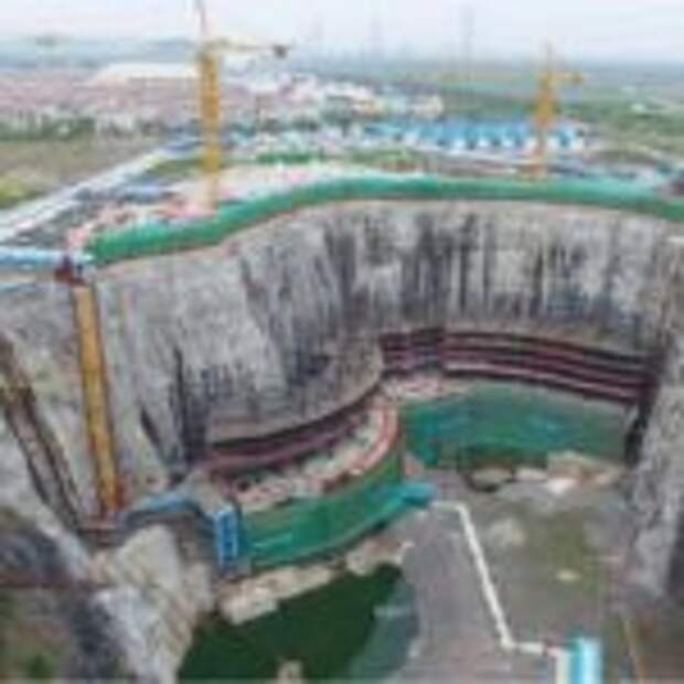 Китайцы строят отель километровой глубины