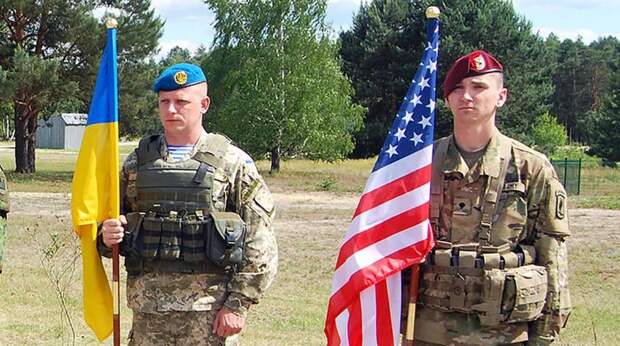 От Пентагона требуют объяснить задержку военной помощи Украине