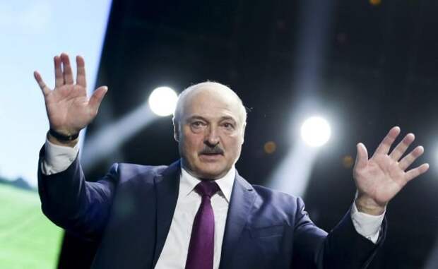 Лукашенко назвал коронавирус ширмой для передела мира