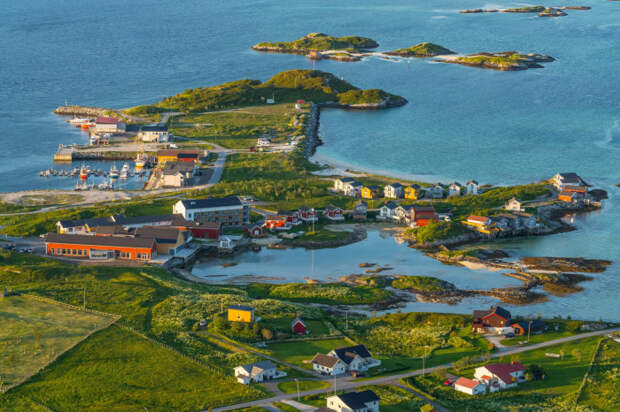 Место, где отсутствует время: почему жители острова в Норвегии живут не по часам