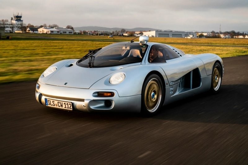 Isdera Commendatore — один из самых невероятных суперкаров 90-х 
