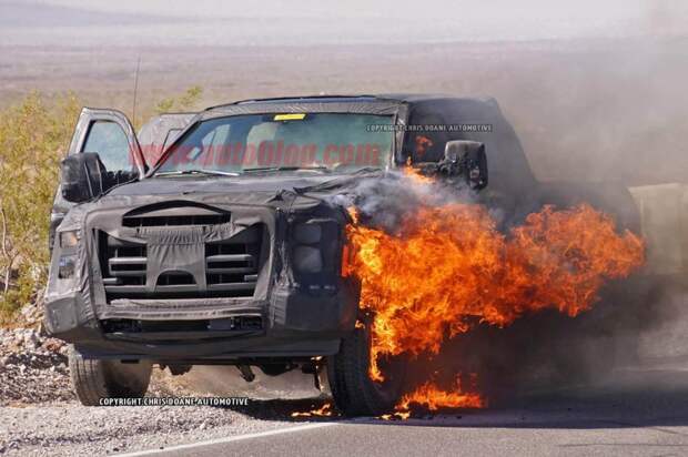 Во время тестов полностью сгорел пикап Ford ford, возгорание, пожар, прототип