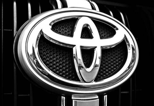 Быстро переобулись: Toyota, Lexus и Honda приняли новое решение по отношению к россиянам