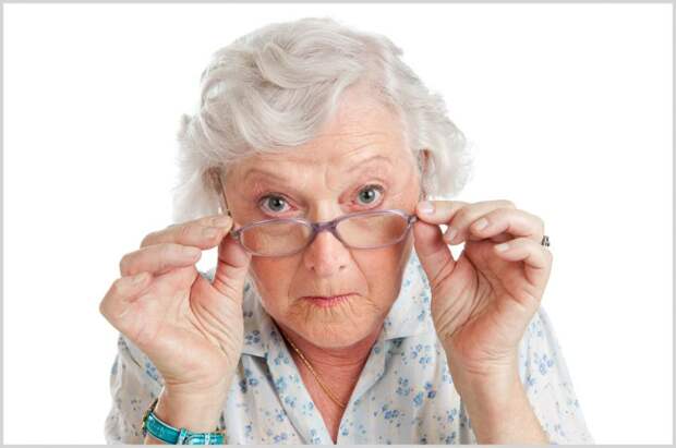 История про ворчливую старушку, кассиршу и лишние трусы