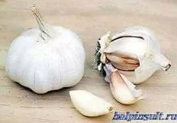 КАК ПРЕДОТВРАТИТЬ СКЛЕЙКУ СОСУДОВ И ВЯЗКОСТЬ КРОВИ