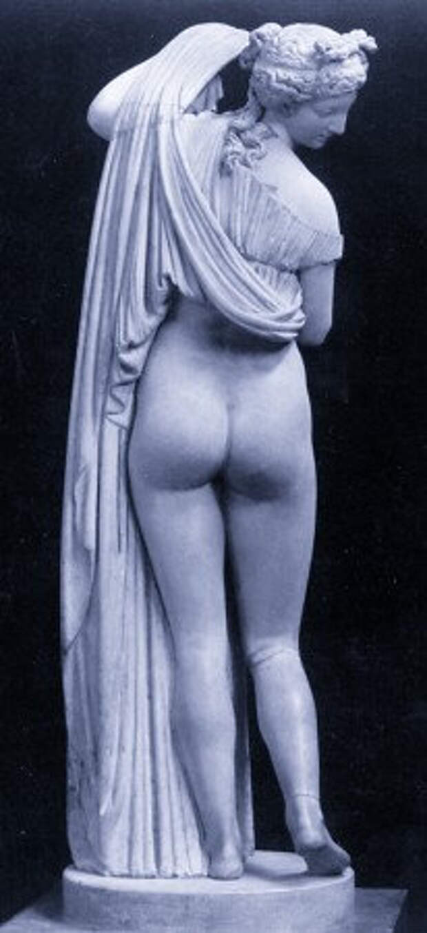 Венера Калипигия. Копия оригинала III века до н.э. Национальный музей Неаполя.