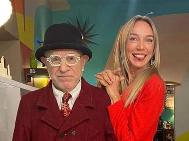 О состоянии жены миллиардера Дормидошина, подхватившей на Бали лихорадку денге, рассказал ее любовник