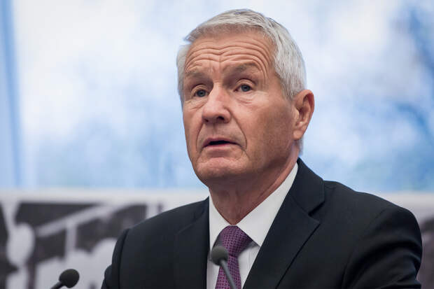 Связанный с Эпштейном европейский политик попытался покончить с собой