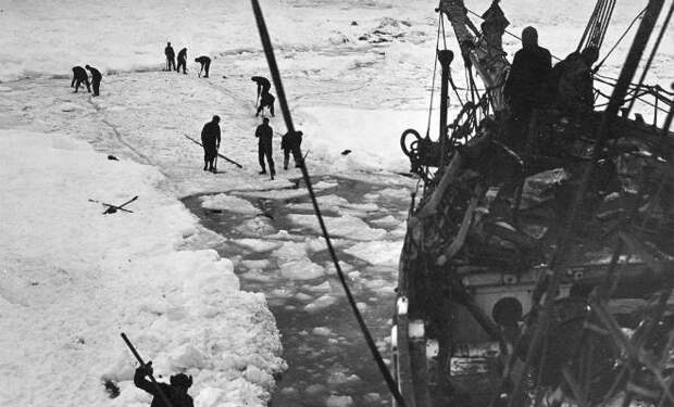 28 моряков в Антарктике: невероятная история спасения