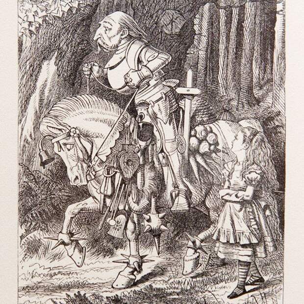 Алиса подумала, что в жизни не видала такого странного воина