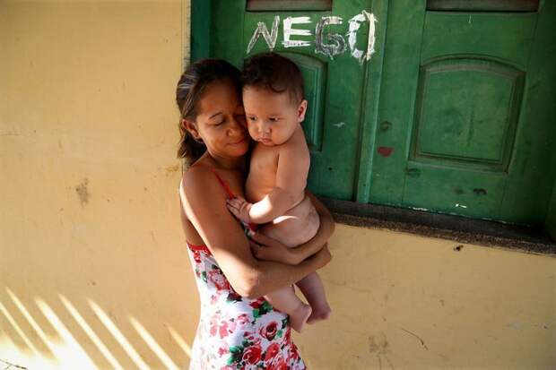 Барреринас, Бразилия, 2013 мамы, материнская любовь, мать и дитя, путешествия, трогательно, фото, фотомир, фотоочерки