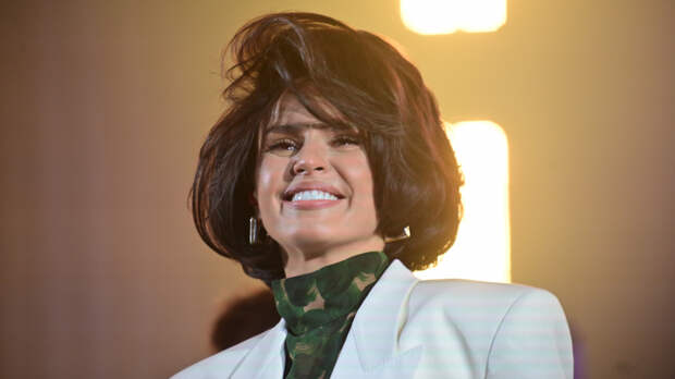 «Посвящена в йогини?» — Zivert покалечилась во время тренировки