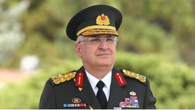 Турецкий министр обороны Яшар Гюлер.jpg Турецкий министр обороны Яшар Гюлер.jpg