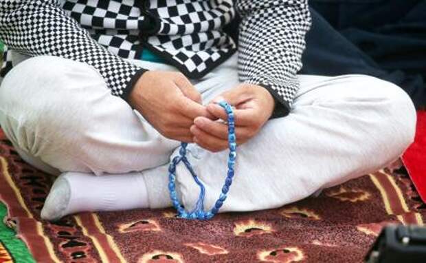 Молитва заменила светофор и всю ГИБДД