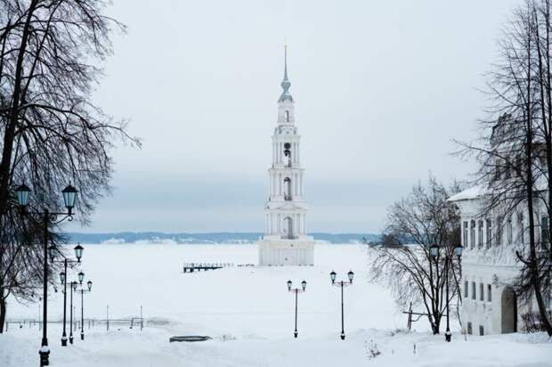 В Калязине для посещений открылась колокольня Николаевского собора