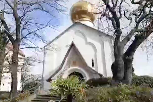 Столетний храм в российском городе потрескался из-за строительства элитного ЖК