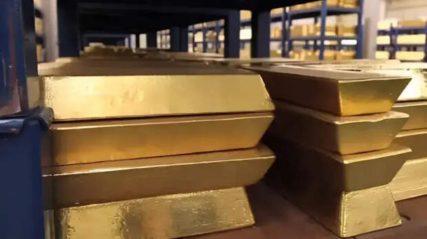 «Упущенная выгода»: зачем Россия устроила распродажу золота