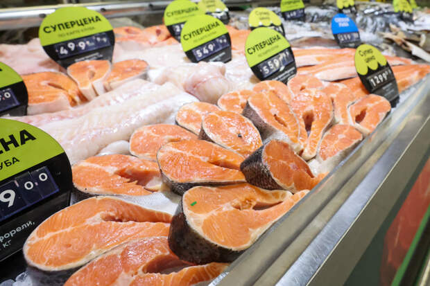 Роспотребнадзор: отказ от от жирной рыбы, мяса и яиц может быть опасен для здоровья