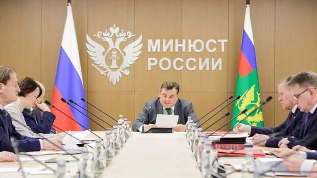 Минюст объявил иноагентом внука писателя Алексея Толстого