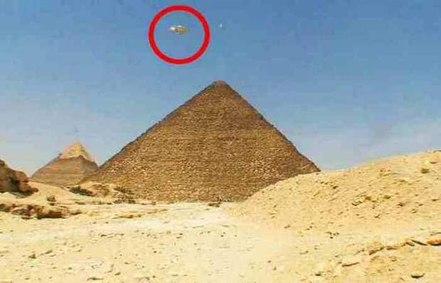 Пирамиды были построены пришельцами.