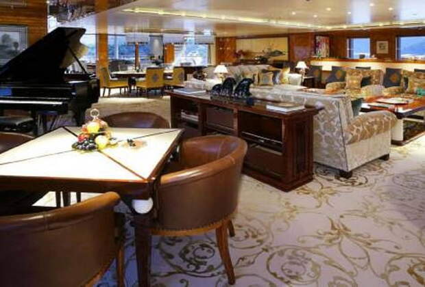 Супер-яхта Dilbar в Саутгемптоне – зрелище на $650 млн Супер-яхта Dilbar в Саутгемптоне – зрелище на $650 млн