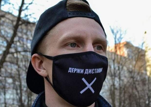 Модные маски из носового платка