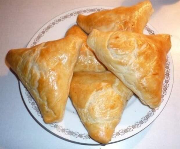 Самса из готового слоеного теста с мясом