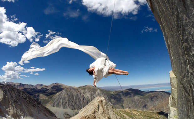 BANDALOOP_gopro (550x340, 240Kb)
