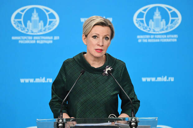 Захарова: слова Туска о НАТО на Украине подтверждают гибридную войну против РФ