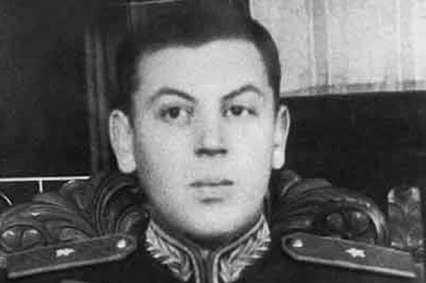 Василий Сталин: сколько он сбил самолетов люфтваффе