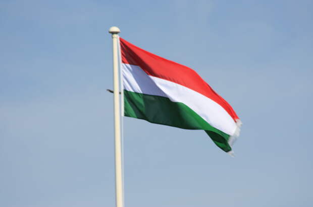 Премьер Венгрии Гуйяш: НАТО становится участником конфликта на Украине