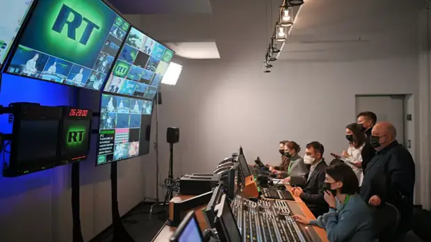 «Ъ»: ответные меры России из-за ситуации с RT DE могут коснуться Deutsche Welle и YouTube