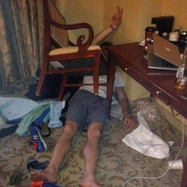 Пьяные и смешные (24 фото)