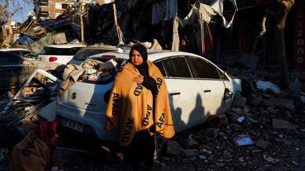 Корреспондент «Известий» показал кадры с места разлома в Турции