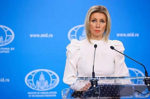 Захарова назвала слова Киева о «нелегитимности» Путина вмешательством в дела РФ